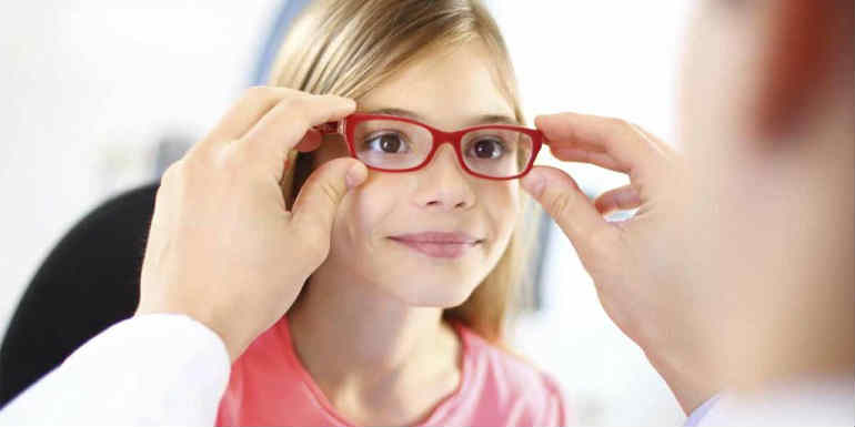 Как выбрать очки ребенку